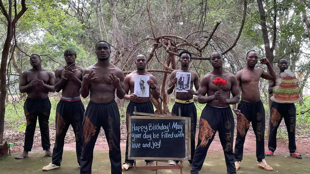 Afrikanisches Löwenteam
