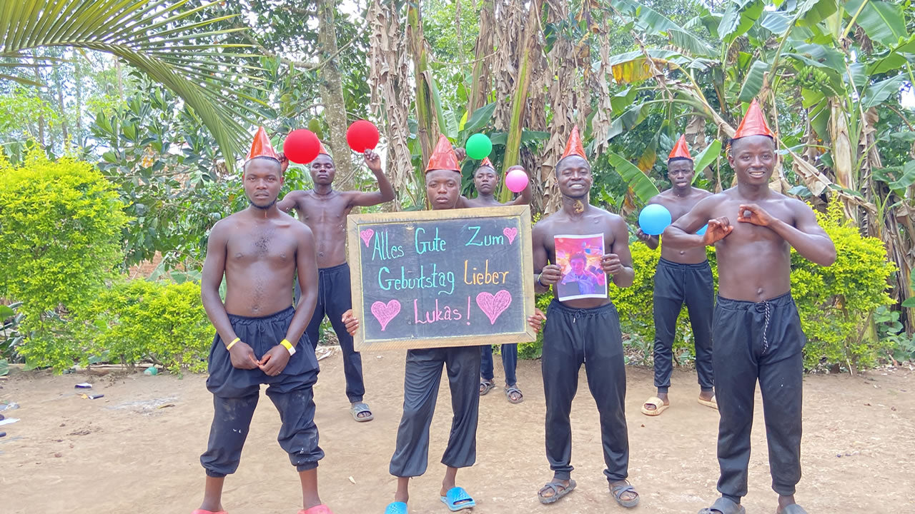 Das African Fitness Team - Schwarze Hose
