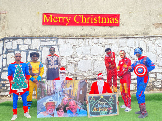 Afrikanische Anime Team: Maßgeschneiderter Übergröße-Foto